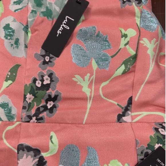 NWT Lulus So Stunning Coral Pink Floral Jacquard Puff Sleeve Mini Dress (sz SM) - Picture 4 of 8